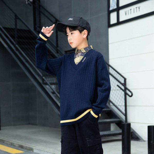 

korean clothing 2021 version spring fake two plaid shirt collar boys' t-shirt zhongda children's sweater 130-170, Blue