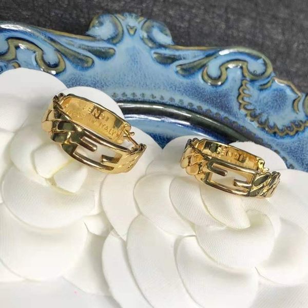 

fashion earrings style is a new line earrings, Golden