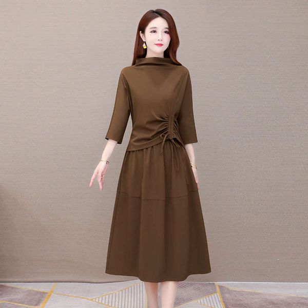 

two women's fake dresses with high-end temperament and thin appearance, Black;gray