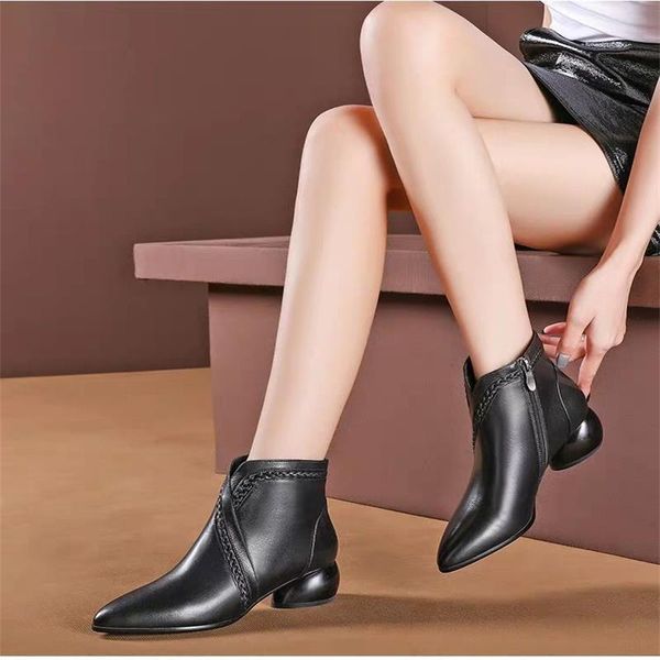 

autumn winter style contracted warm women ankle boots thick heels leather boots pointed zipper martin casual pumps shoes, Black