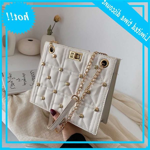 

ins super girl slants across the small bag chain