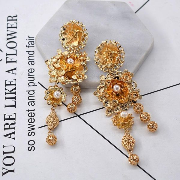 

the new baroque catwalk vintage metal long hollow earrings jewelry woman 2021 trendy, Golden;silver