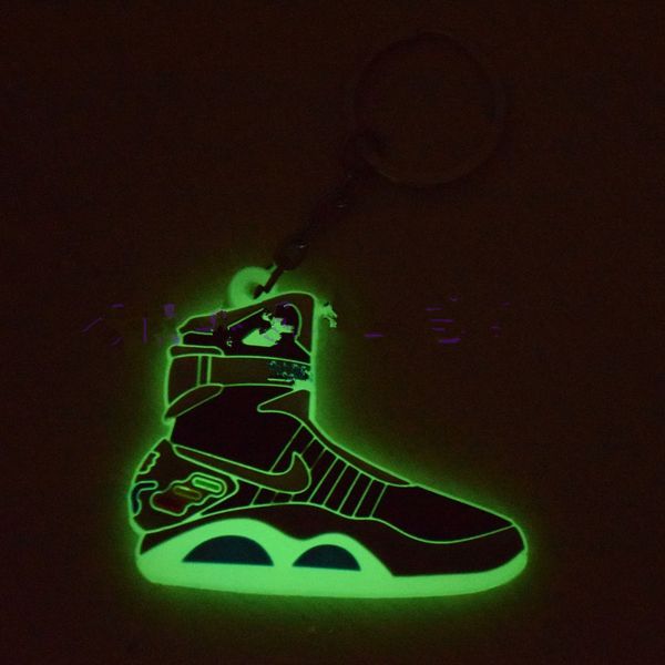 

sneakers air basketball mag future back to the luminous key chain, Slivery;golden