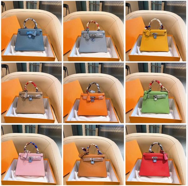 

luxurys designers leather clutch bag 2020 new women original brand fashion handbags 30cm gold silver buckle bags leather shoulder bags