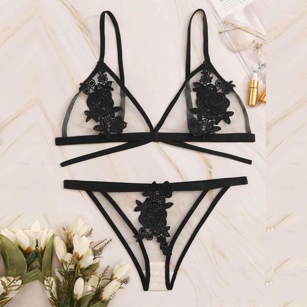 

women underwear set plus size comfort fashion lingerie embroidered applique bra thong set conjunto ropa interior 2019 new y1, Red;black