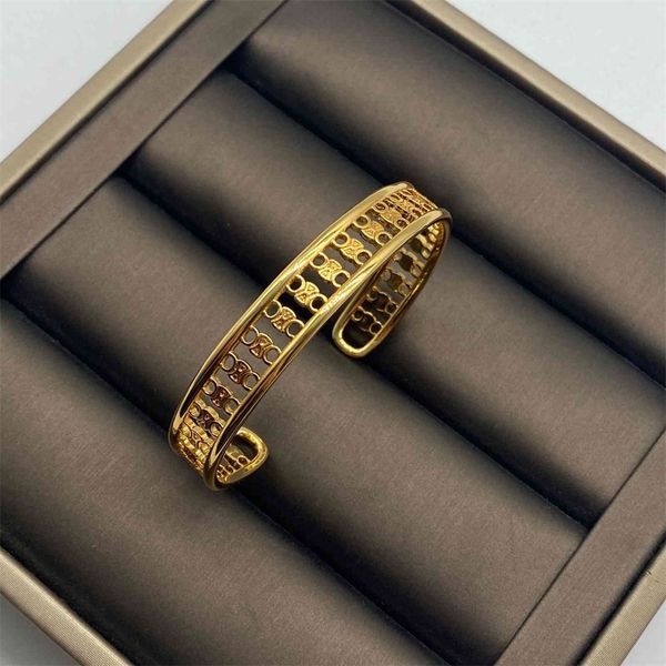 

celi alphabet new style arc de triomphe bracelet, Silver