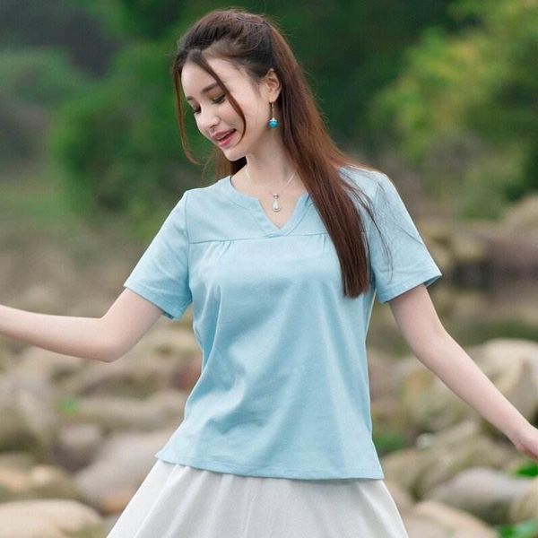 

2020 t shirt women red clothes fashion tee multi fashion cotton ladies tee shirt, White
