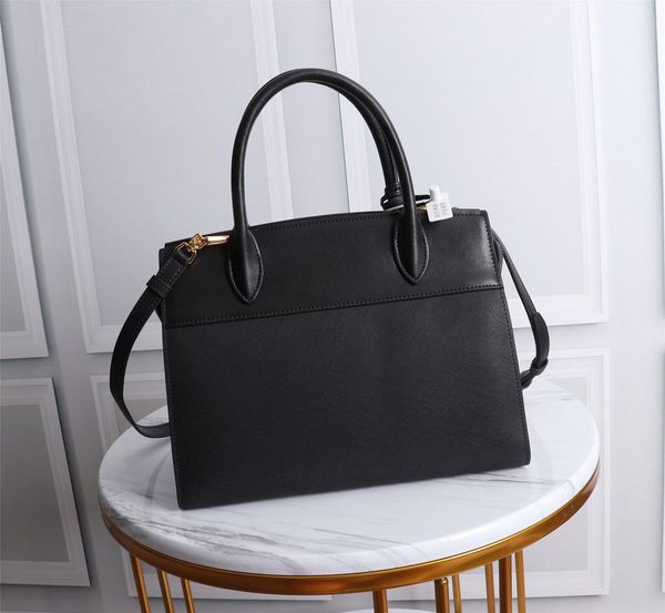 

womens pra zipper with lock black saffiano calfskin genuine leather removable strap shoulder bag handbags sacs Ã main de luxe de concepteur