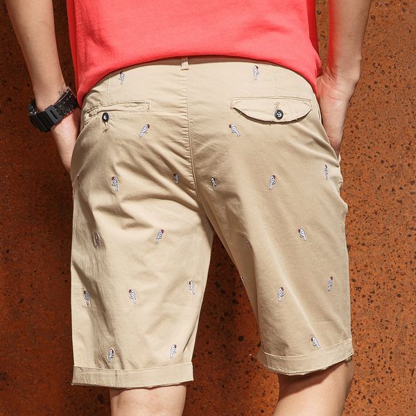 

2021 summer trousers men of cotton shorts cargo from the occasional embroidery test bird pattern short pants new tag sxb1, White;black
