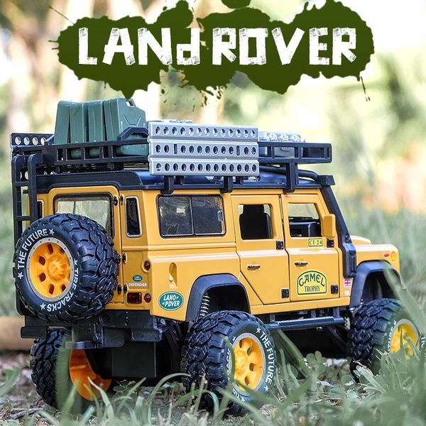 

1:28 diecast toy vehicles camel defender model car toys trophy pull back sound&light collection for children birthday gifts y200109