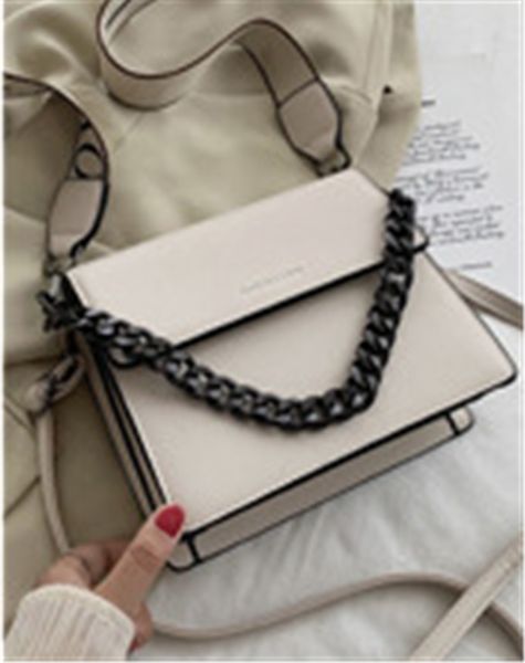 

bag new 2020 trend hardware thick chain broadband one-shoulder small square bag fashion texture versatile cross-body bag