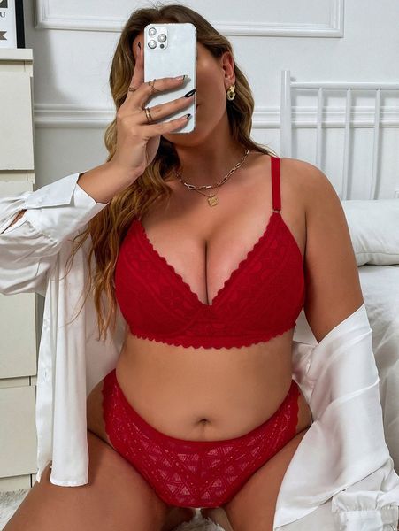 

plus lace scallop trim underwire lingerie set q4xx#, Black;white