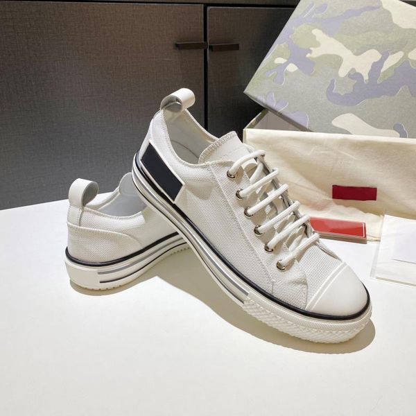 

fashions womens low-canvas sneakers white young mens colour lace-up rubber-soled denim casual shoes for stylish stars, Black