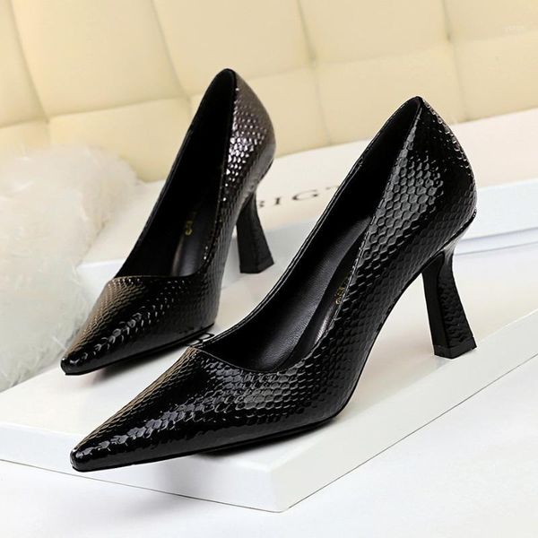 

dress shoes european and american style, sexy, thin, thick, high-heeled, shallow mouth, pointed snake shoes, women's high heels1, Black