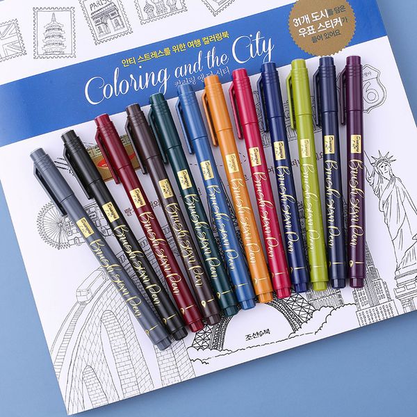 

12 Color/Set Calligraphy Pen Brush Markers Signature Designs Fine Liner Pen Art Marker for Drawing Manga coloring Design Sketch