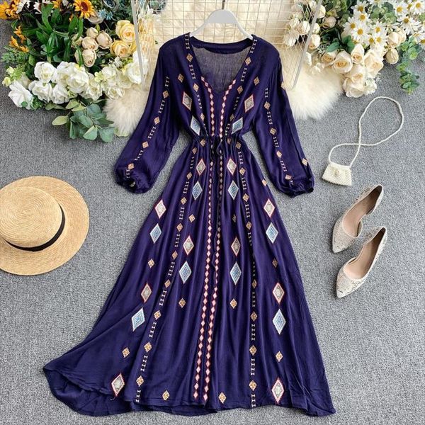 

2019 autumn new womens v collar embroidery cotton and linen dress female long sleeve lace up waist a line vacation dresses, Black;gray