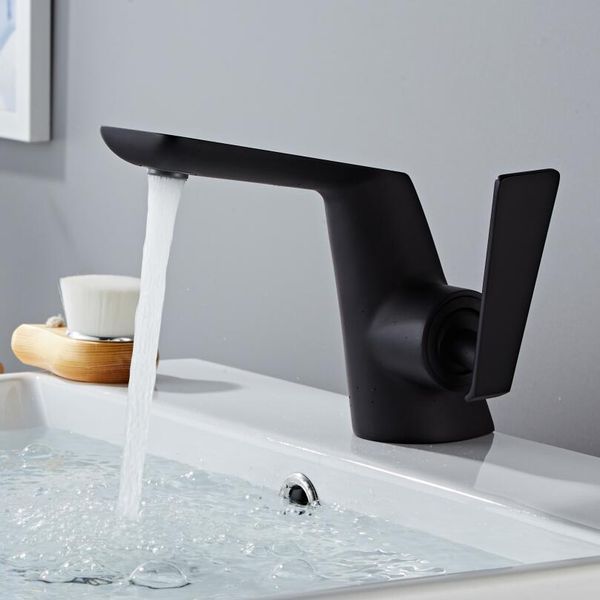 

бассейн крана для ванной комнаты кран одиночной ручкой отверстие хромированные краны бассейна краны палуба старинные стирки горячей холодног