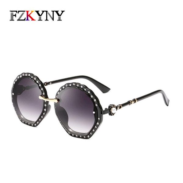

sunglasses fzkyny vintage elegant round women designer pearl-inlay frame south korean style eyewear, White;black