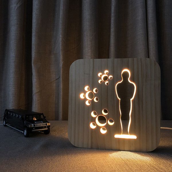 Humanoid Katı Ahşap Gravür Oscar Küçük Altın Adam Yatak Odası Dekorasyon Tatil Parti Hediye 3D Işık Dekoratif Gece Lambası Ahşap Masa Lambası