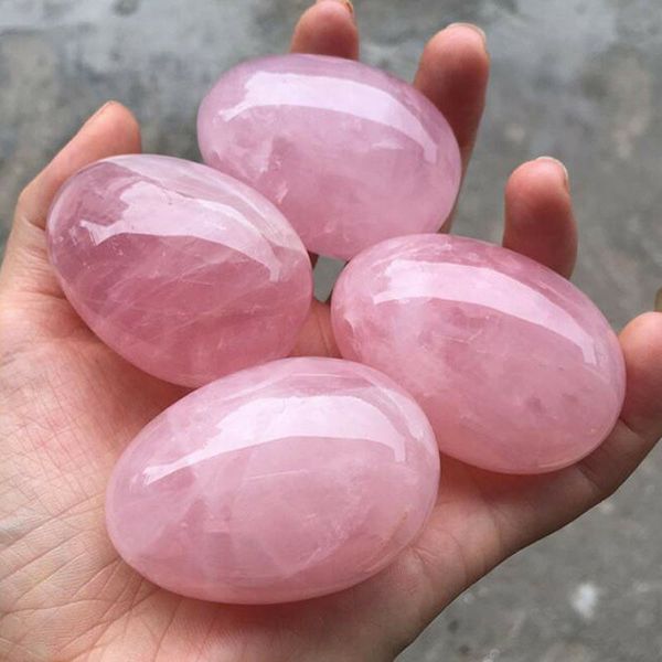 Pietra preziosa con sfera di cristallo curativa a forma di uovo di quarzo rosa rosa naturale 1 pezzo 201125