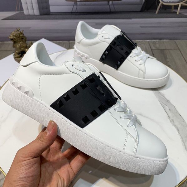 

с коробкой моды дизайнерский дизайнер рок-гвоздики кроссовки кроссовки женщин мужские моды повседневные туфли рок бегун тренер квартиры обув, Black