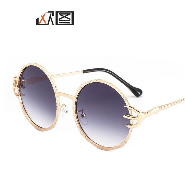 

20 generation 2020 new metal claw round frame sunglasses men and women star fashion, White;black