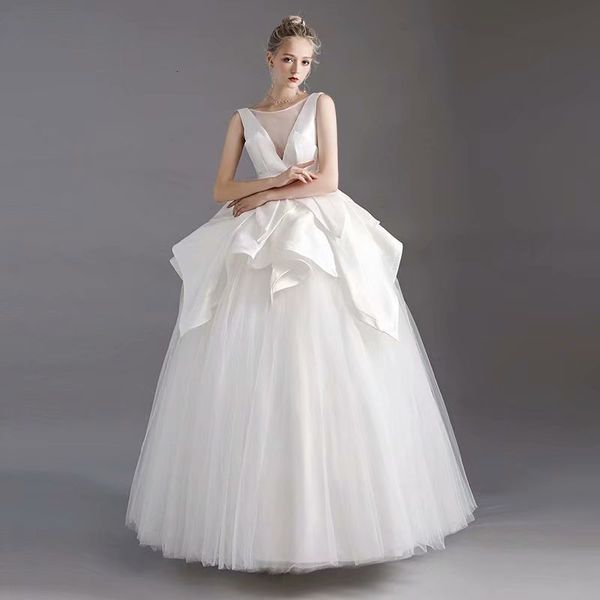 

2021 new wedding dress, back-down lace-up tulle satin x91a, Blue;red