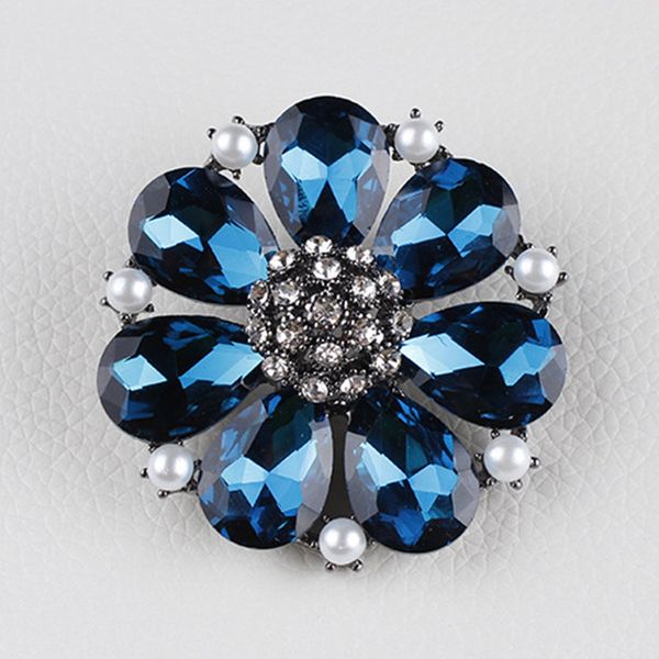 

luxury original single women's high-end crystal bauhinia brooch fashion all-match cardigan clothes wedding jewelry gifts ing, Red;brown