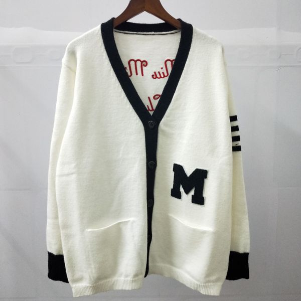 

1105 2020 autumn v neck regular long sleeve panelled sweater fashion button sweater cardigan luxury sweater jianyi, White;black