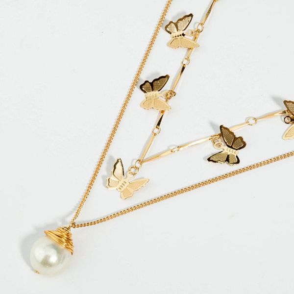 

мода ntural pearl ожерелья женский темперамент кливицы цепочка европейская и американская личность золотая бабочка ожерелье, Silver