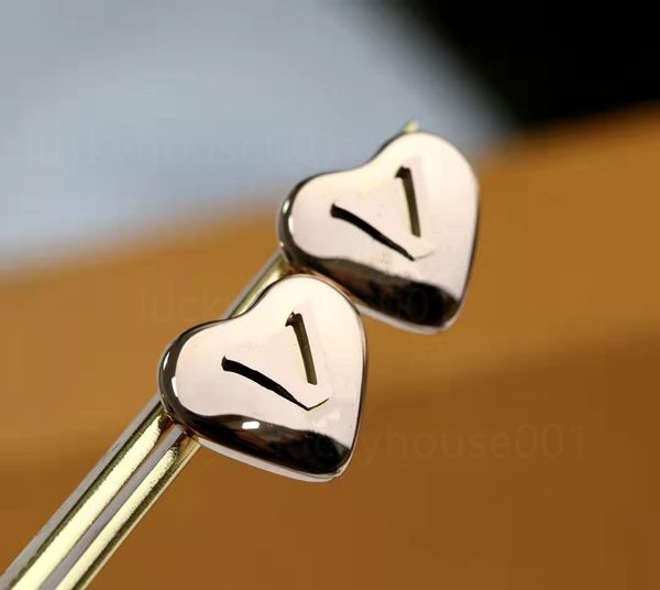 

vintage charm stainless steel fashion letter rose gold hip hop earrings women luxury earrings engagement jewelry valentine day gift wholesal, Golden