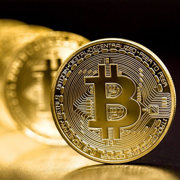 

creative souvenir gold plated bitcoin coin collectible great gift bit coin art collection physical gold commemorative coin
