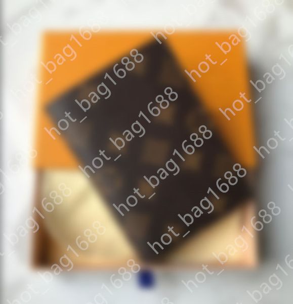 

passport holder cover france paris style designers classic men women famous luxurys covers card wallets with box, Brown;gray