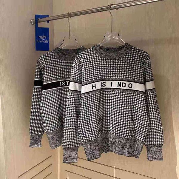 

2022 factory wholesale new autumn knitted medium long round neck temperament commuting leisure loose thin sweater, White;black