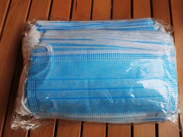 

stock 3 layers profession disposable in elastic mouth soft breathable face mask dhl 8bq