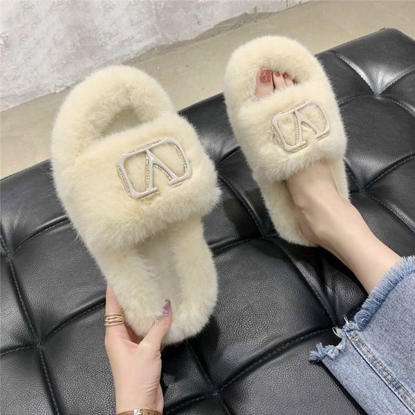 

woman slippers furry fluffy flat shoes house slippers women 2020 new fashion all-around breathable shoes fur slides flip flops41 x1020, Black