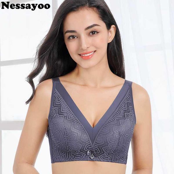 

vest bh bras for women lace bralette plus size bcd brassiere girls floral gather 36 38 40 42 44 46 deep v thin cup bras1, Red;black