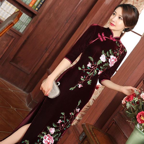 

2019 velvet mom vintage cheongsam design wedding gowns modern qipao traditional chinese oriental dresses long embroidery dress1, Red