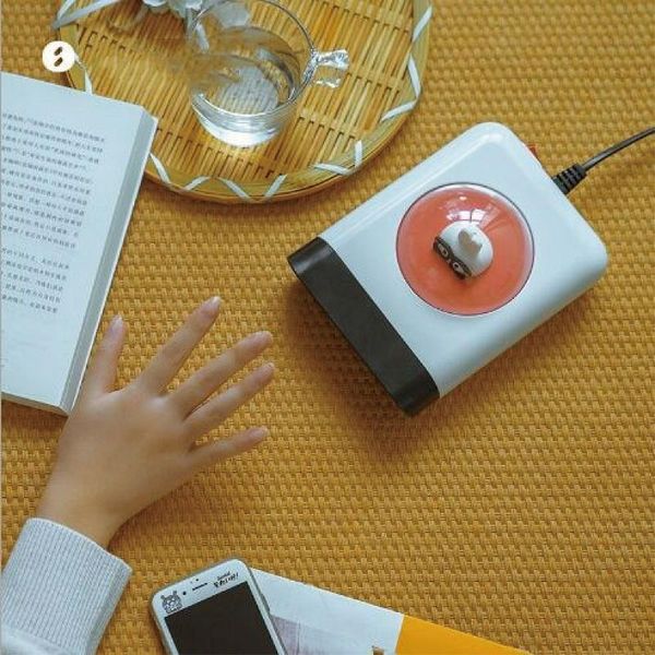 

220v mini plug-in deskheater home bedroom office small heater portable speed electric nfj27