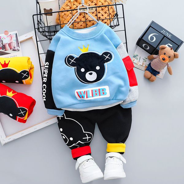 

2020 baby children's wear plush thickened handsome casual boys' two piece winter suit, White