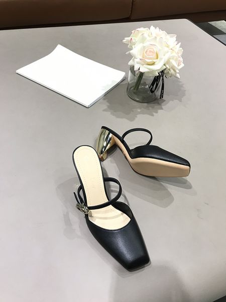 

black casual shoes