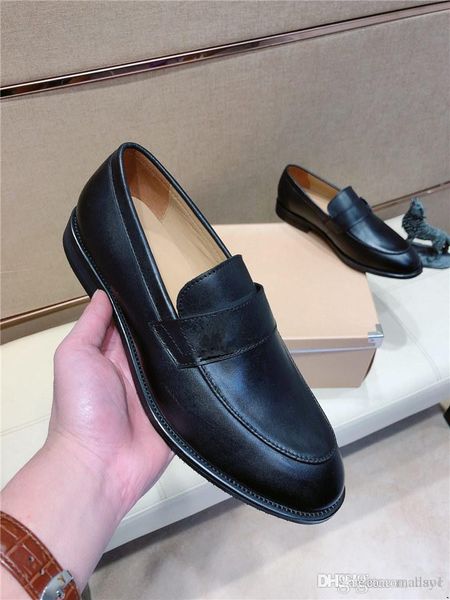 

19ss new fashion men's designer dress shoes genuine leather classic black brown white big size 36-45 shoe man office formal shoes for m
