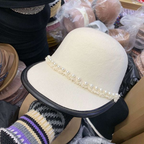 

winter jmx quality / wool pearl inlaid equestrian women's korean solid color casual versatile decorative hat, Blue;gray