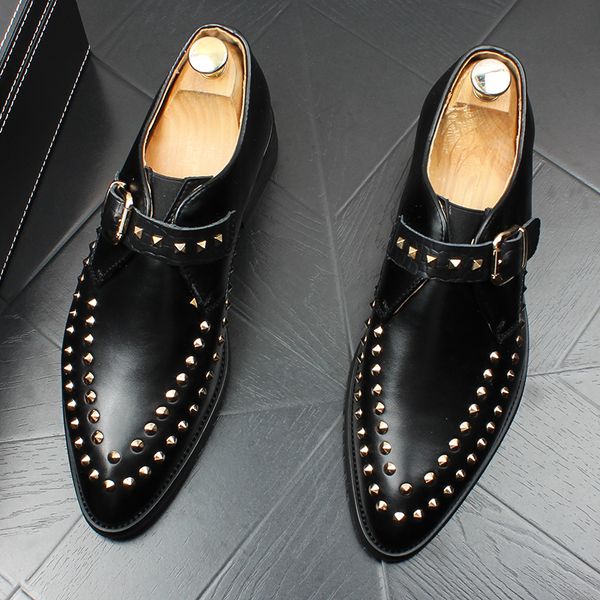 

male fashion famous designer party nightclub dress genuine leather shoes black rivets pointed shoe chaussures 7ev5