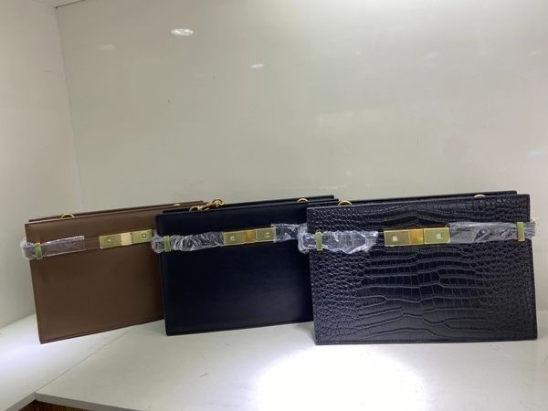 

manhattan leather detachable chain bag