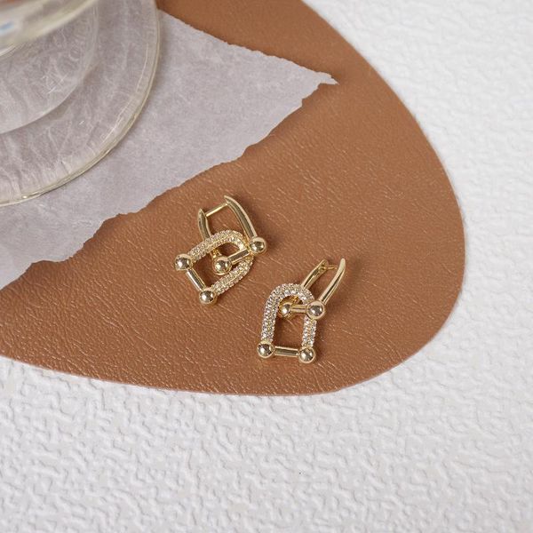 

shiny side new accessories crystal geometric stud earrings for women fashion jewelry simple style zirconia earrings, Golden;silver