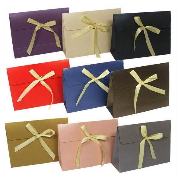

20 pack paper gift bags with bow ribbon deluxe scarf gloves hats jewelry box carrier bag party favor bag treat bags