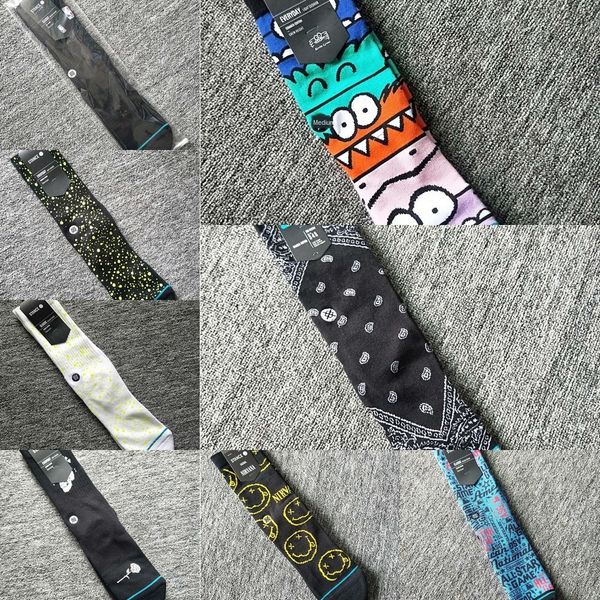 

uetp нескользящие мужские трубки спортивные чулки носки бадминтон бегущий пот-абсорбирующий открытый баскетбол спортивные новые носки 7 пози, Black