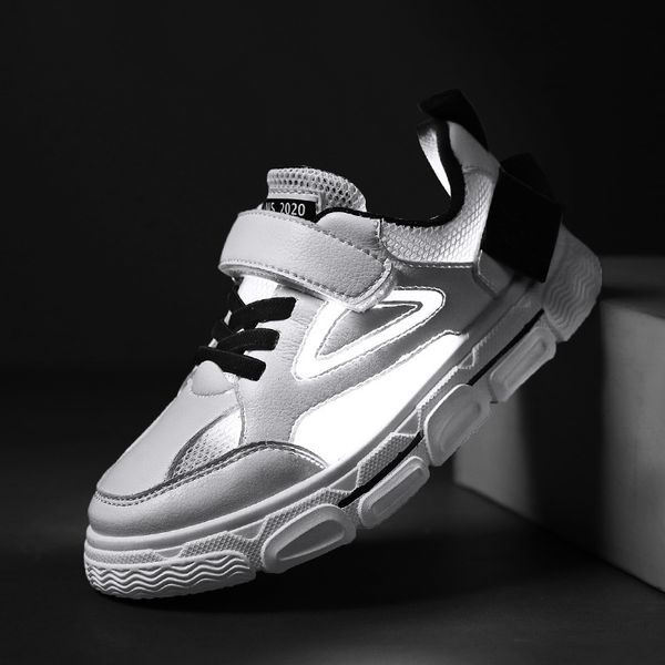 

2020 new spring and summer ins breathable men's and women's shoes breathable mesh sports velcro shoes c1212, Black;white