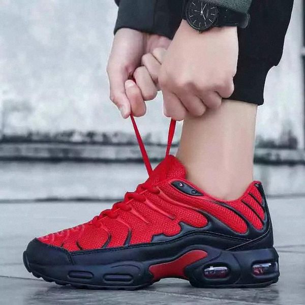 

2020 men running shoes outdoor athietic walking sneakers breathable jogging air cushioning male gym fitness sneakers plus size #wu2u